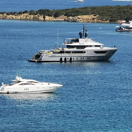 Tea Costa Smeralda - * Πόρτο Τσέρβο